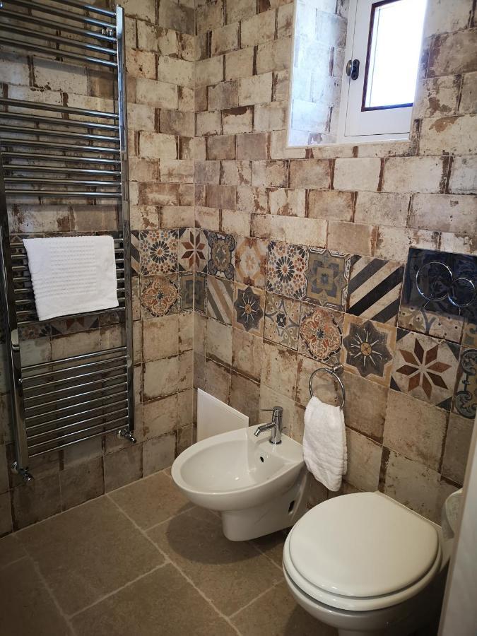 Гостевой дом Trulli Stett Чистернино Экстерьер фото